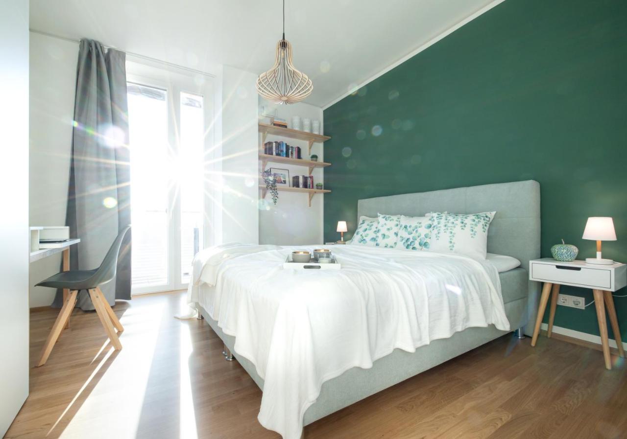 New Luxury Apartment Overlooking ウィーン エクステリア 写真