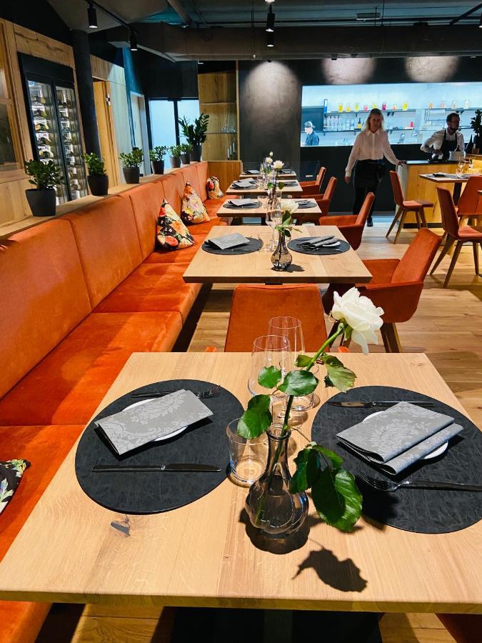 New Luxury Apartment Overlooking ウィーン エクステリア 写真