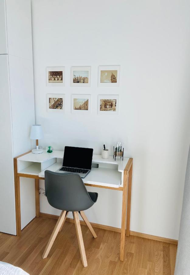 New Luxury Apartment Overlooking ウィーン エクステリア 写真